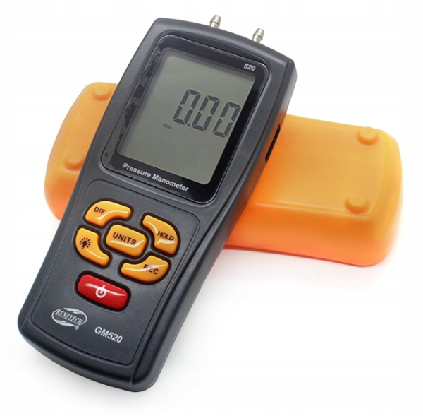 MANOMETR RÓZNICOWY GM520