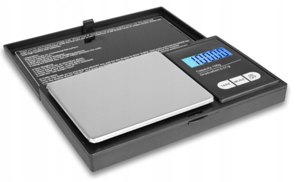 WAGA CYFROWA 500G TM8005
